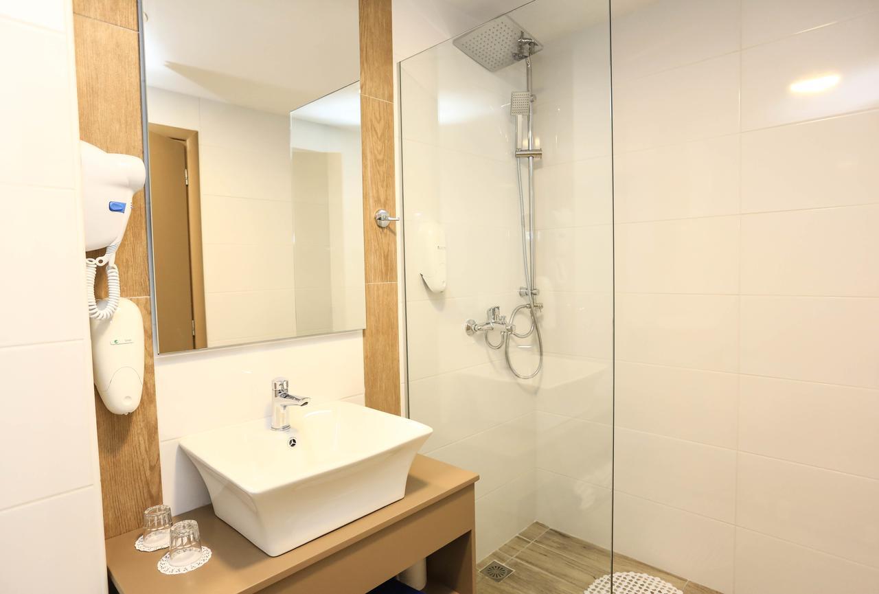 Blu Acqua Hotel Ajos Nikolaos Zewnętrze zdjęcie
